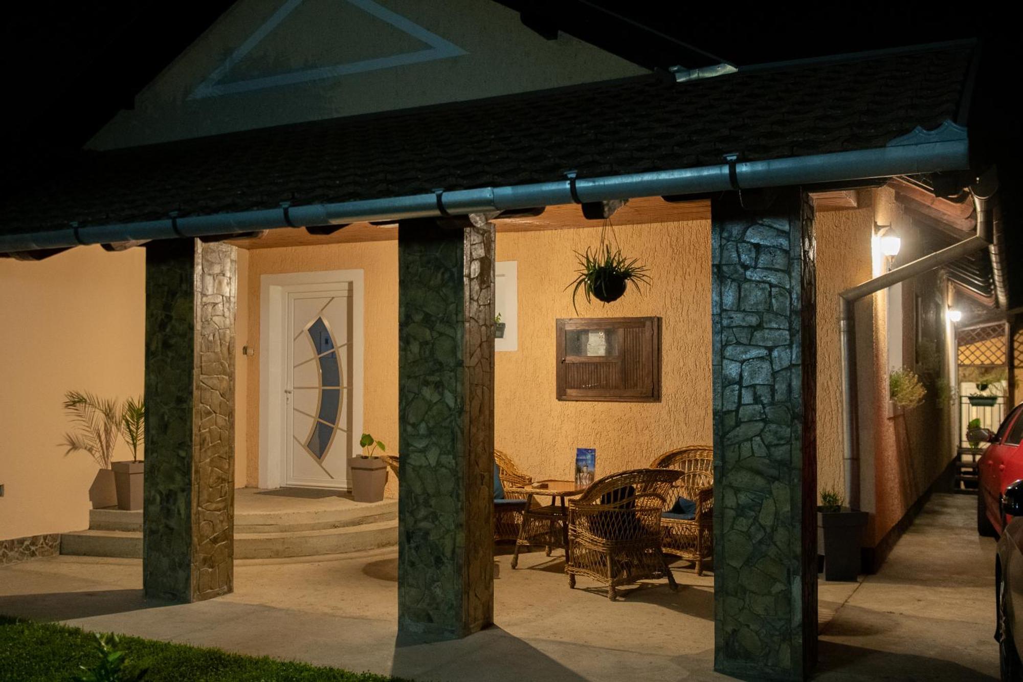Guesthouse Kristina Палич Экстерьер фото