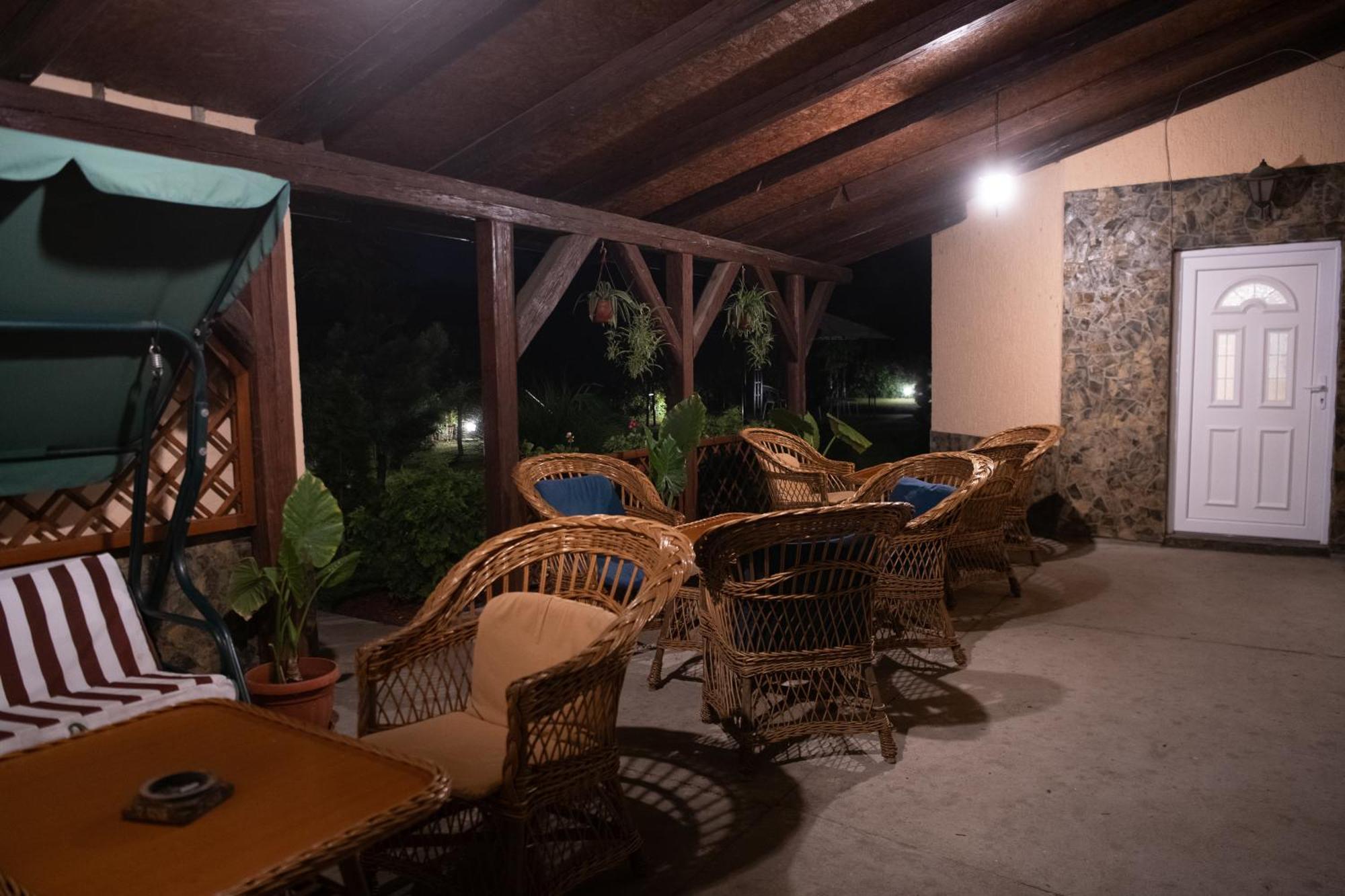 Guesthouse Kristina Палич Экстерьер фото