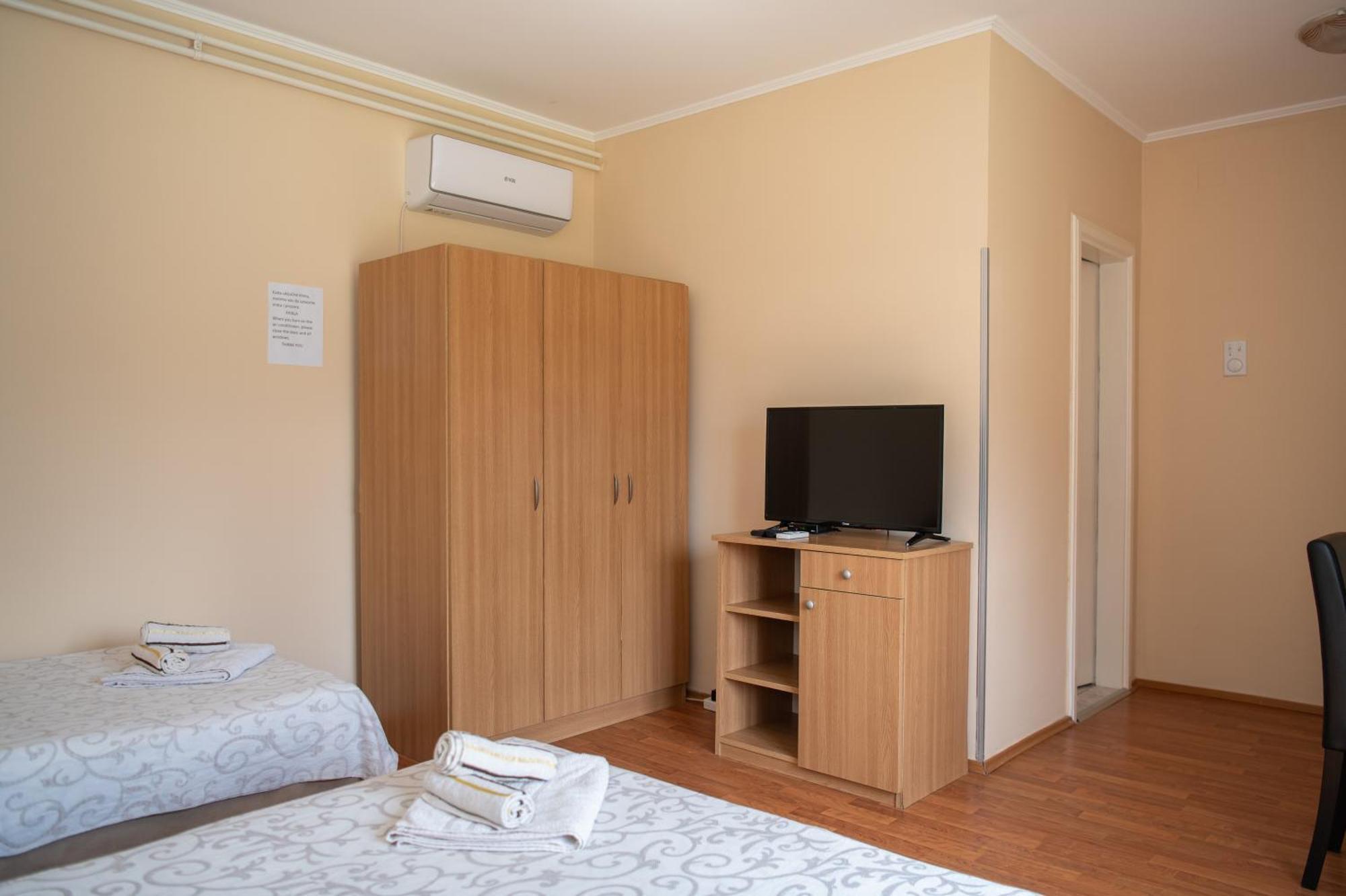 Guesthouse Kristina Палич Экстерьер фото